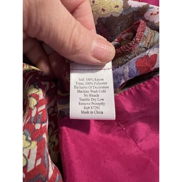 Johnny Was EUC Magenta Floral Embroidered Bohemian Button Tunic Top Shirt XS - Picture 10 of 10